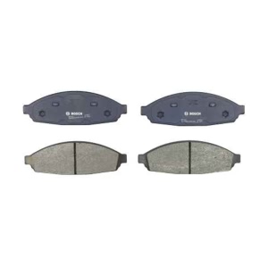 Bosch QuietCast™ Premium Organic Front Disc Brake Pads for 2011 Lincoln Town Car - BP931