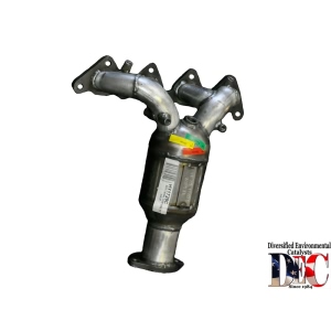 DEC Exhaust Manifold with Integrated Catalytic Converter - HY1729C