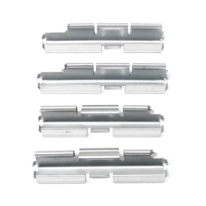Centric Posi Quiet™ Semi-Metallic Rear Disc Brake Pads for 2002 Ford E-250 Econoline - 104.08020