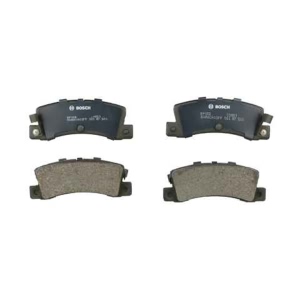 Bosch QuietCast™ Premium Organic Rear Disc Brake Pads for 2002 Chevrolet Prizm - BP352