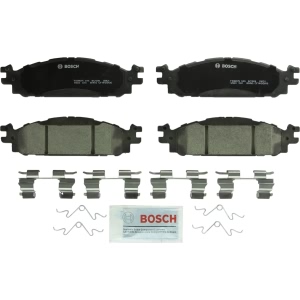 Bosch QuietCast™ Premium Ceramic Front Disc Brake Pads for 2012 Lincoln MKT - BC1508